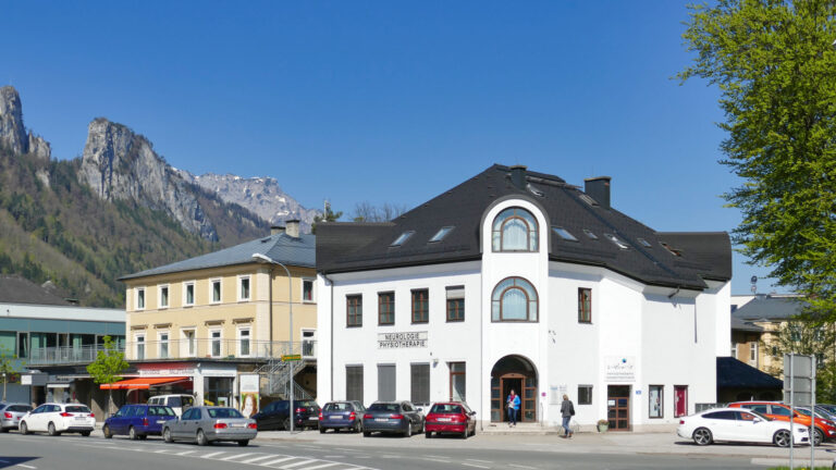 ADLHART Architekten Neubau Wohn Geschaeftshaus